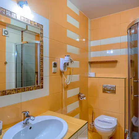 Silene - Goralska Muzyka Na Zywo, Blisko Term I Wyciagow Narciarskich Bed & Breakfast