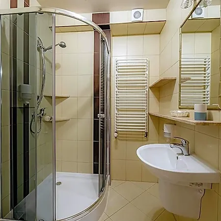 Bed and Breakfast Silene - Goralska Muzyka Na Zywo, Blisko Term I Wyciagow Narciarskich Bukowina Tatrzańska
